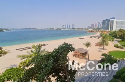 Apartment - 2 Bedrooms - 3 Bathrooms for rent in Al Sultana - Shoreline Apartments - Palm Jumeirah - Dubai