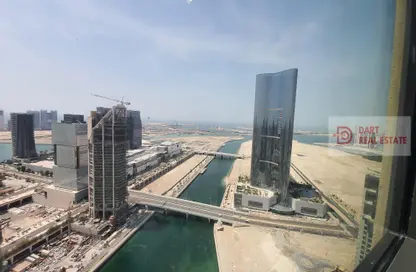 Apartment - 4 Bedrooms - 5 Bathrooms for rent in Canal Residence - Al Reem Island - Abu Dhabi