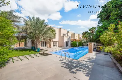 Villa - 5 Bedrooms - 5 Bathrooms for sale in Meadows 5 - Meadows - Dubai