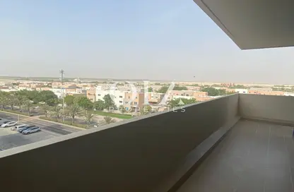 Apartment - 3 Bedrooms - 4 Bathrooms for sale in Tower 13 - Al Reef Downtown - Al Reef - Abu Dhabi