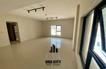 Apartment - 3 Bedrooms - 4 Bathrooms for rent in Gulfa Towers - Al Rashidiya 1 - Al Rashidiya - Ajman