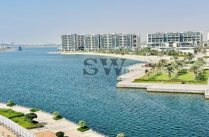 Apartment - 2 Bedrooms - 3 Bathrooms for rent in Al Zeina - Al Raha Beach - Abu Dhabi