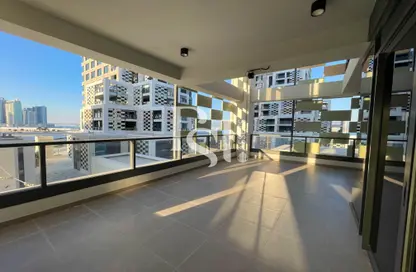 Apartment - 3 Bedrooms - 5 Bathrooms for sale in Pixel - Makers District - Al Reem Island - Abu Dhabi