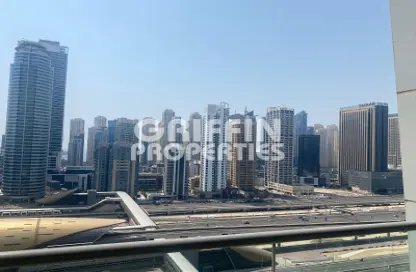 Apartment - 1 Bathroom for rent in Indigo Tower - JLT Cluster D - Jumeirah Lake Towers - Dubai