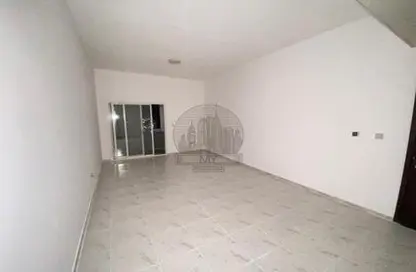 Apartment - 2 Bedrooms - 2 Bathrooms for rent in RAK Tower - Al Seer - Ras Al Khaimah