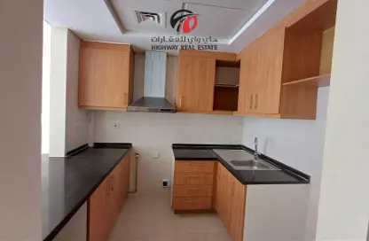 Apartment - 1 Bathroom for rent in Building 230 to Building 263 - Cactus - Discovery Gardens - Dubai