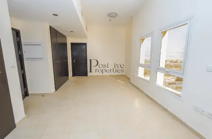 Apartment - 1 Bathroom for rent in Al Thamam 02 - Al Thamam - Remraam - Dubai