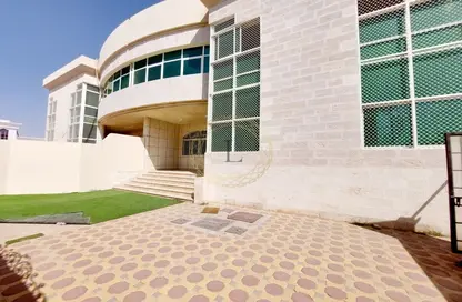 Villa - 4 Bedrooms - 6 Bathrooms for rent in Jafeer Obaid - Al Towayya - Al Ain