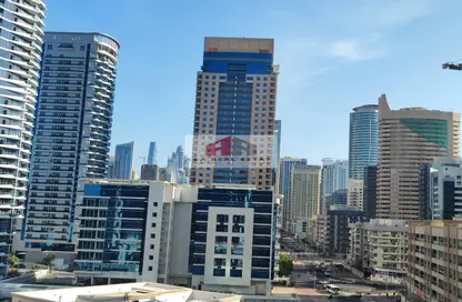 Apartment - 2 Bedrooms - 2 Bathrooms for sale in Manchester Tower - Dubai Marina - Dubai