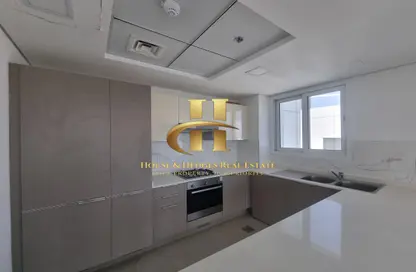 Apartment - 1 Bedroom - 2 Bathrooms for rent in Imperial Tower - Jumeirah Village Circle - Dubai