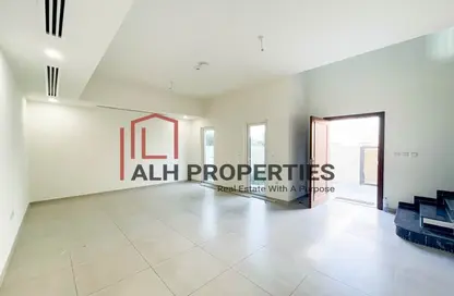 Townhouse - 2 Bedrooms - 3 Bathrooms for rent in Amaranta - Villanova - Dubai Land - Dubai