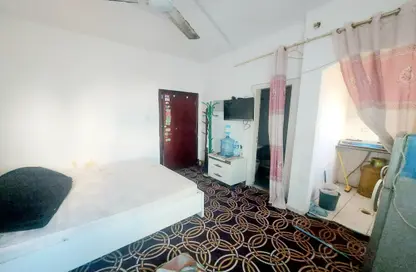 Apartment - 1 Bathroom for rent in Al Butina B - Al Butina - Sharjah