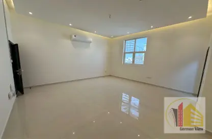 Apartment - 2 Bedrooms - 2 Bathrooms for rent in Baniyas - Abu Dhabi