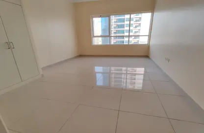 Apartment - 2 Bedrooms - 3 Bathrooms for rent in Al Mamzar - Sharjah - Sharjah