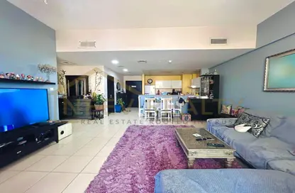 Apartment - 1 Bedroom - 2 Bathrooms for sale in Mazaya 10B - Queue Point - Dubai Land - Dubai