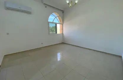 Apartment - 1 Bathroom for rent in Al Mushrif - Abu Dhabi