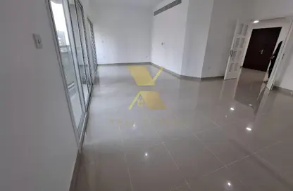 Apartment - 3 Bedrooms - 4 Bathrooms for rent in Al Khalidiya - Abu Dhabi