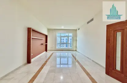 Apartment - 2 Bedrooms - 2 Bathrooms for rent in Beach Rotana - Tourist Club Area - Abu Dhabi