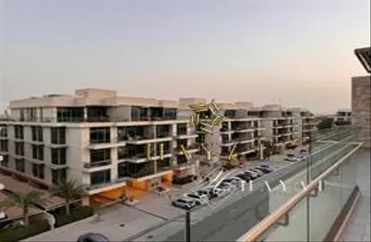 Apartment - 2 Bedrooms - 3 Bathrooms for rent in The Polo Residence - Meydan Avenue - Meydan - Dubai