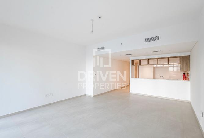 Apartment - 3 Bedrooms - 3 Bathrooms for sale in Downtown Views II Tower 2 - Downtown Views II - Downtown Dubai - Dubai