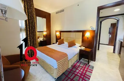 Apartment - 1 Bedroom - 1 Bathroom for rent in Tourist Club Area - Abu Dhabi