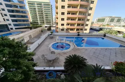 Apartment - 2 Bedrooms - 3 Bathrooms for rent in Emerald Oud Metha - Oud Metha - Bur Dubai - Dubai