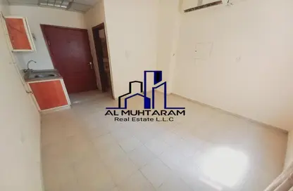 Apartment - 1 Bathroom for rent in SG Muwaileh Building - Muwaileh - Sharjah