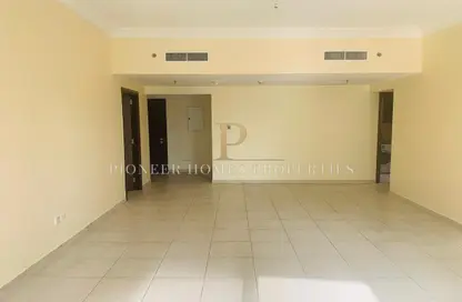 Apartment - 2 Bedrooms - 3 Bathrooms for rent in Lake Shore Tower - JLT Cluster Y - Jumeirah Lake Towers - Dubai