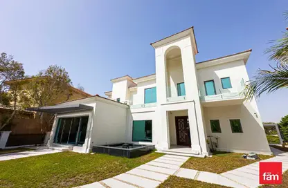 Villa - 5 Bedrooms - 4 Bathrooms for sale in The Mansions - Jumeirah Islands - Dubai