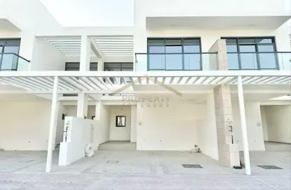 Townhouse - 4 Bedrooms - 3 Bathrooms for rent in Park Residence 1 - Park Residences - DAMAC Hills - Dubai