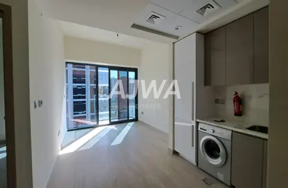 Apartment - 1 Bedroom - 1 Bathroom for rent in Azizi Riviera 44 - Meydan One - Meydan - Dubai