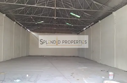 Warehouse - Studio for rent in Al Khabisi - Deira - Dubai