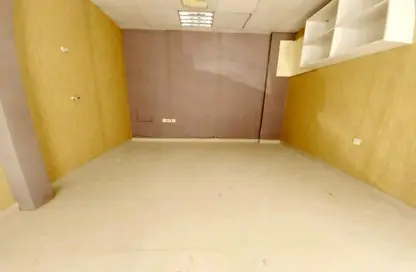 Shop - Studio for rent in Fire Station Road - Muwaileh - Sharjah