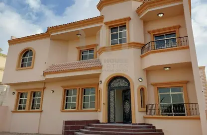 Villa - 4 Bedrooms - 5 Bathrooms for rent in Mohamed Bin Zayed City - Abu Dhabi