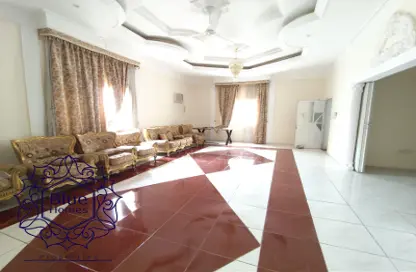 Villa - 4 Bedrooms - 4 Bathrooms for rent in Al Jazzat - Al Riqqa - Sharjah