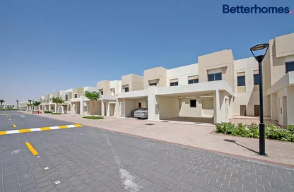 Townhouse - 3 Bedrooms - 3 Bathrooms for sale in Noor Townhouses - Town Square - Dubai