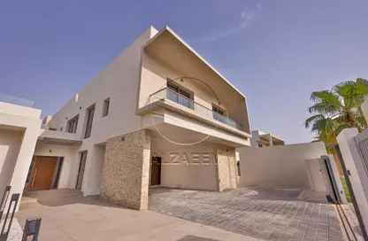 Villa - 5 Bedrooms - 7 Bathrooms for rent in Redwoods - Yas Acres - Yas Island - Abu Dhabi