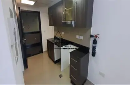 Apartment - 1 Bathroom for sale in Al Reef - Abu Dhabi