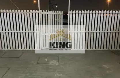 Penthouse - 4 Bedrooms - 4 Bathrooms for rent in Al Zaheya Gardens - Al Zahya - Ajman