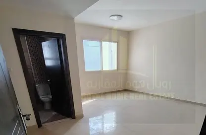 Apartment - Studio - 1 Bathroom for rent in Al Jurf Industrial 3 - Al Jurf Industrial - Ajman