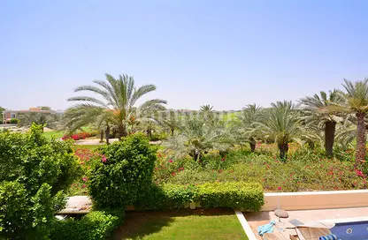 Villa - 5 Bedrooms - 7 Bathrooms for rent in Signature Villas - Emirates Hills Villas - Emirates Hills - Dubai