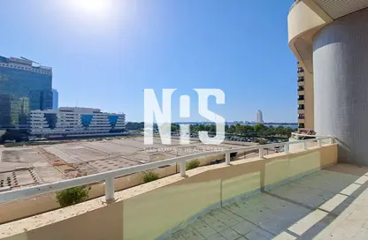 Duplex - 3 Bedrooms - 4 Bathrooms for rent in Al Shaheen Tower - Al Khalidiya - Abu Dhabi