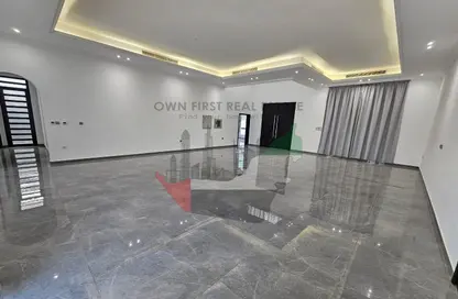 Villa - 5 Bedrooms - 6 Bathrooms for rent in Al Khawaneej 2 - Al Khawaneej - Dubai