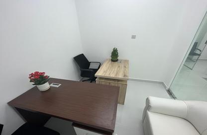 Office Space - Studio - 1 Bathroom for rent in Red Avenue - Al Garhoud - Dubai