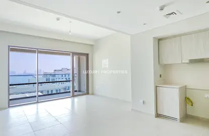 Apartment - 1 Bedroom - 1 Bathroom for sale in Vida Residences Creek Beach - Creek Beach - Dubai Creek Harbour (The Lagoons) - Dubai