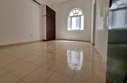 Apartment - 1 Bathroom for rent in Khalifa City - Abu Dhabi