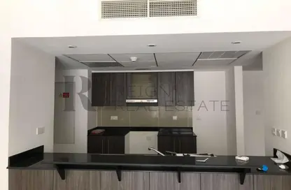 Apartment - 2 Bedrooms - 2 Bathrooms for sale in Tower 24 - Al Reef Downtown - Al Reef - Abu Dhabi