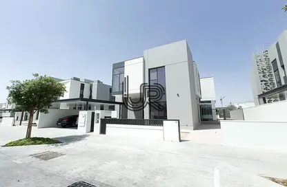 Villa - 5 Bedrooms - 7 Bathrooms for rent in Murooj Al Furjan - Al Furjan - Dubai