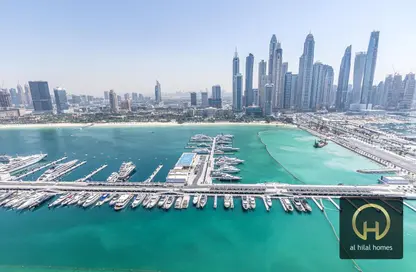 Apartment - 3 Bedrooms - 3 Bathrooms for rent in Marina Vista - EMAAR Beachfront - Dubai Harbour - Dubai