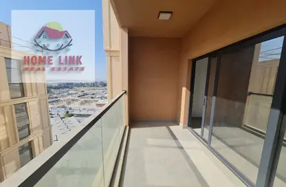 Apartment - 1 Bedroom - 2 Bathrooms for sale in Al Mamsha - Muwaileh - Sharjah